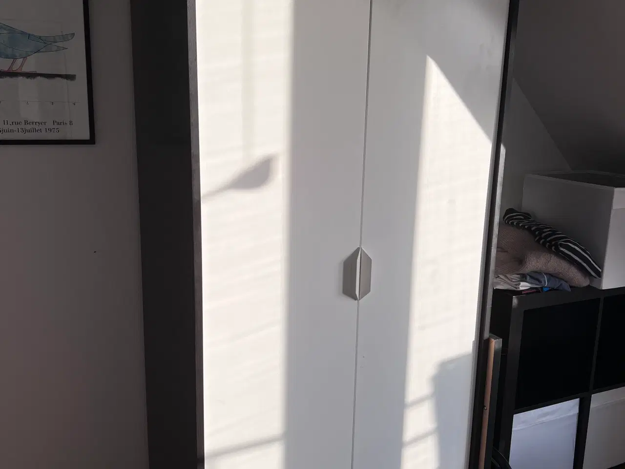 Billede 2 - 2 ens Ikea skabe