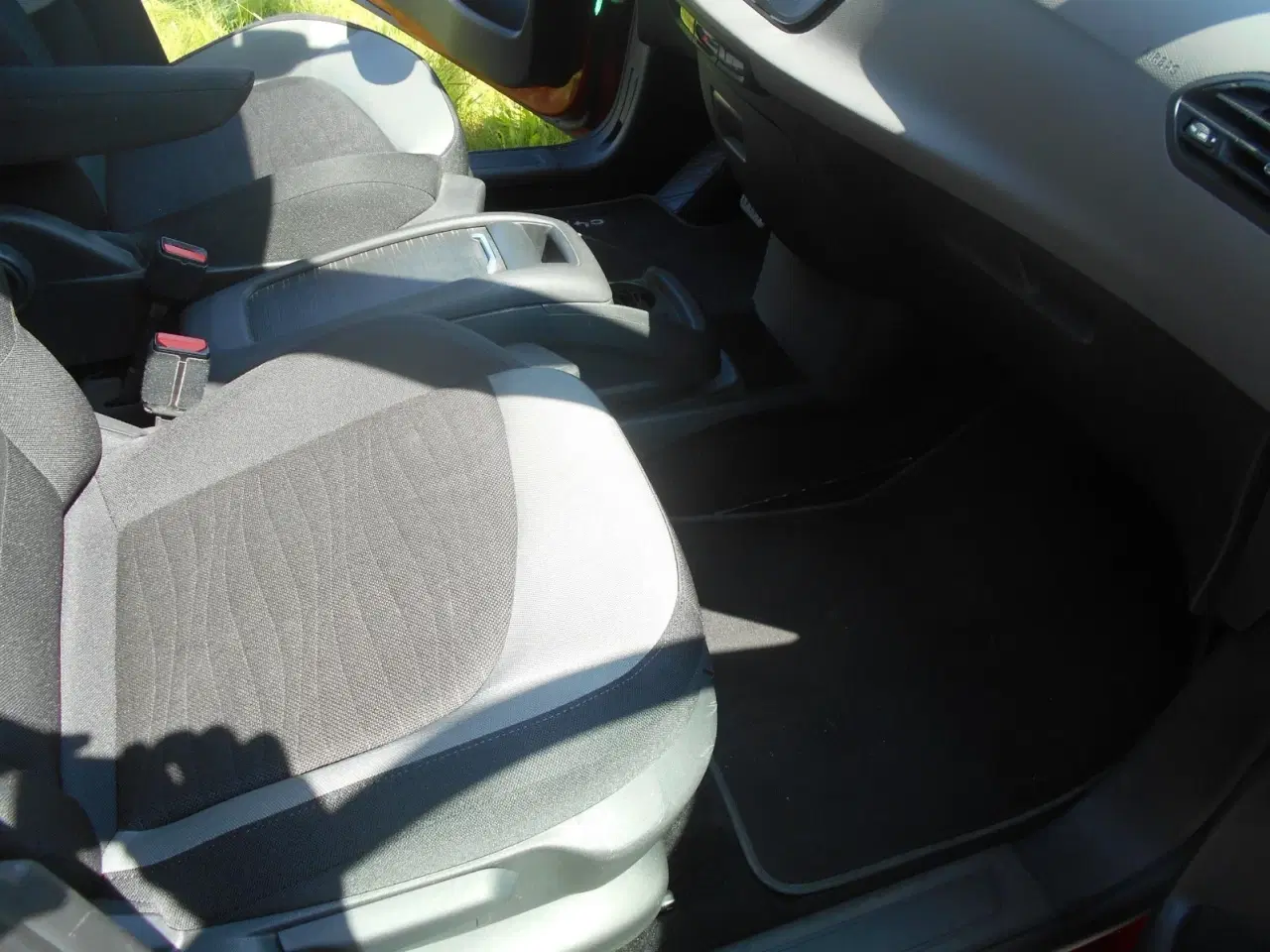Billede 6 - VW Caravelle 2,5 TDi 174