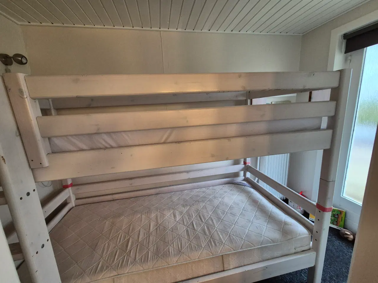 Billede 2 - Flexa Køjeseng med gode 90x200 cm madrasser 