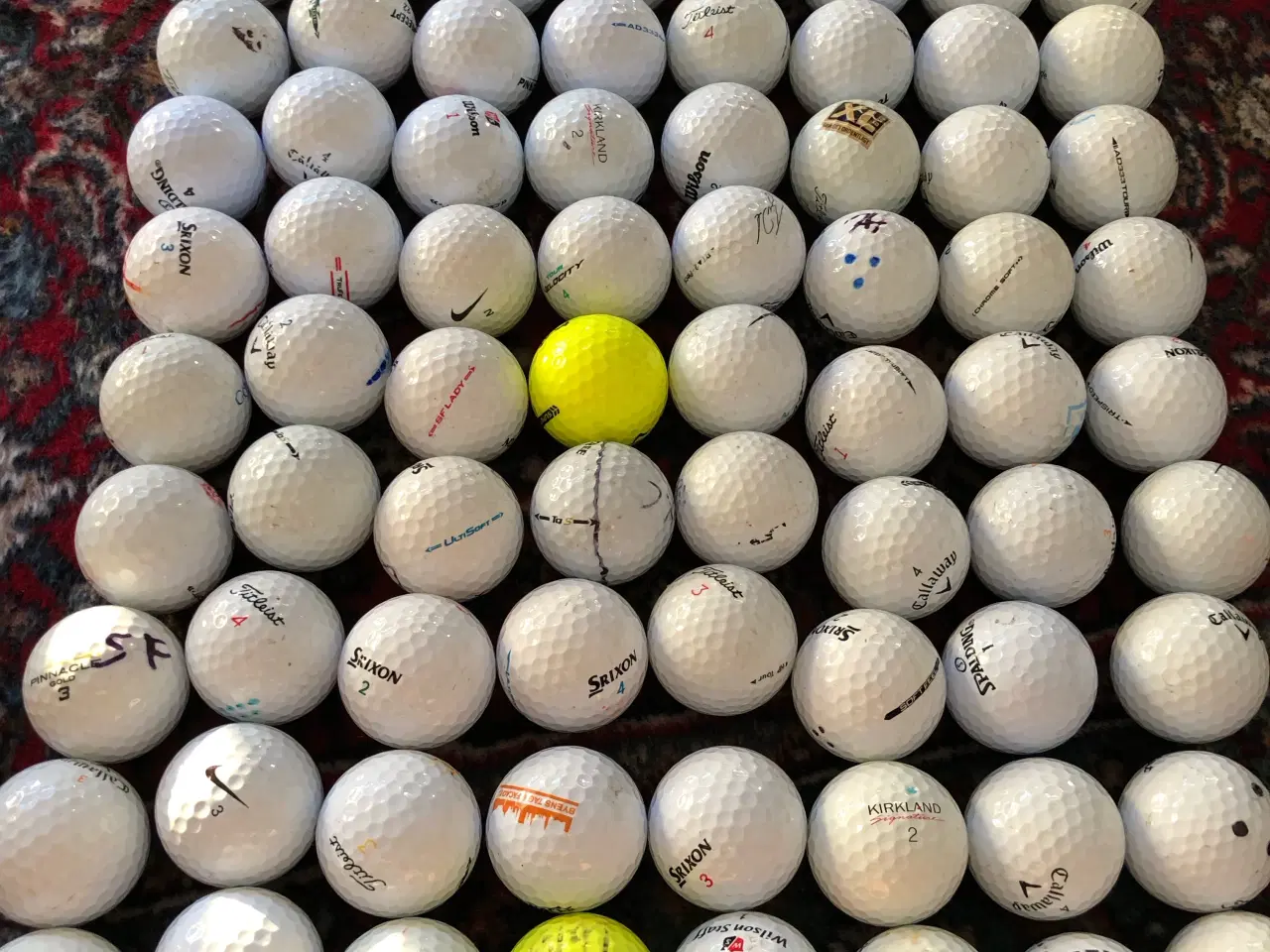 Billede 1 - Golfbolde. 80 stk. Rimelig pæne