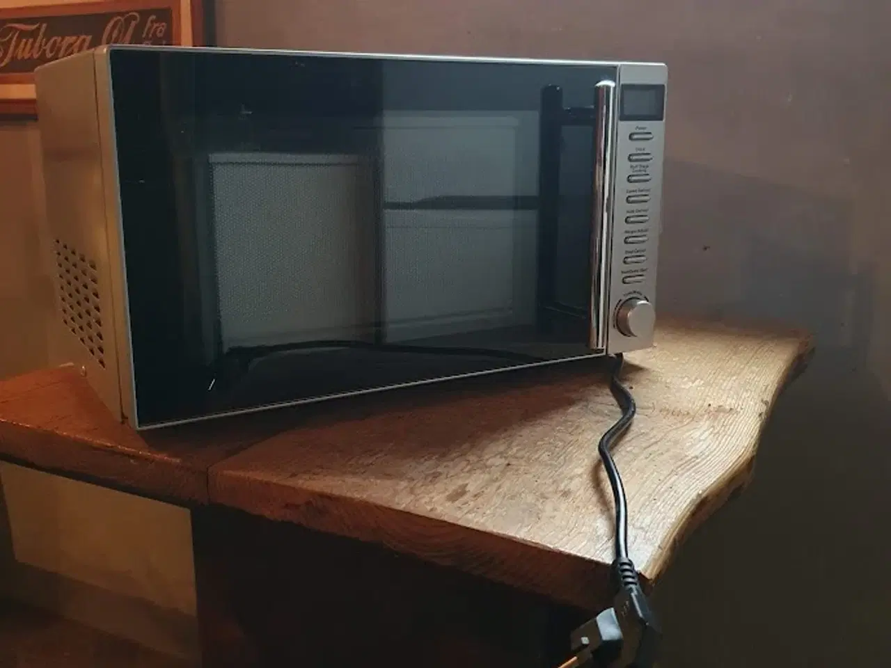 Billede 2 - Fritstående mikrobølgeovn mrk. Salling