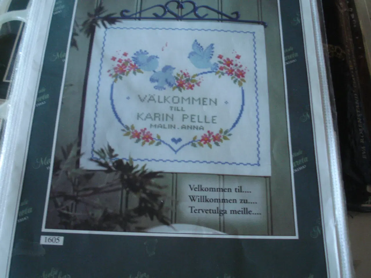 Billede 3 - 4 stk, Broderier