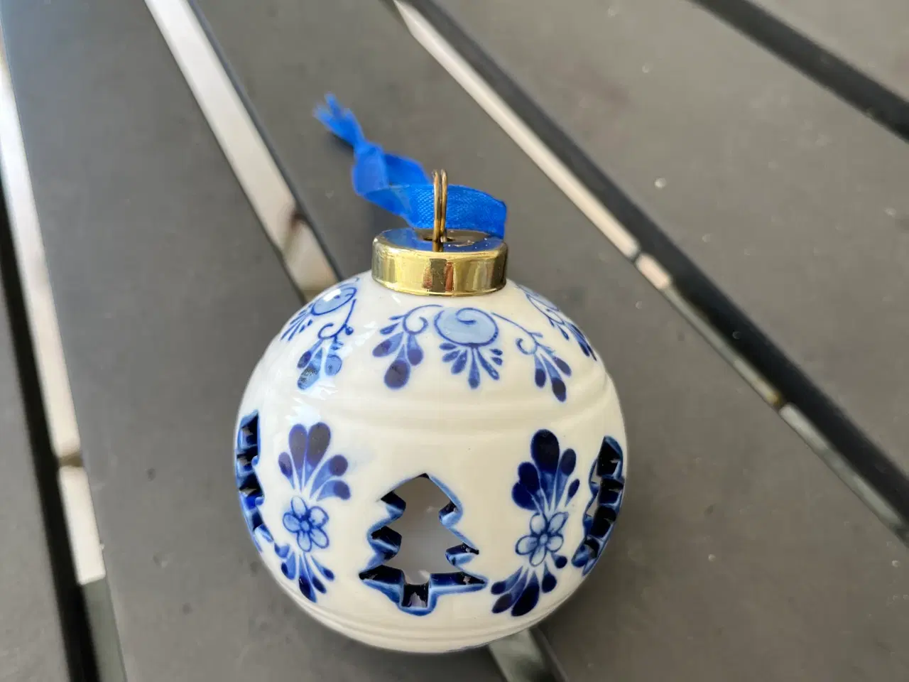 Billede 2 - Håndmalet hollandske porcelæns julekugler  