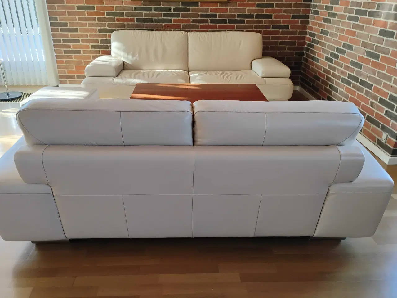 Billede 1 - Natuzzi sofasæt i lyst læder