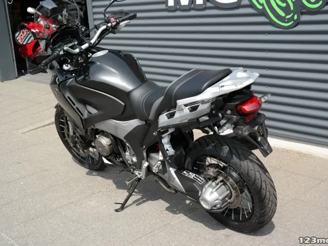 Billede 16 - Honda VFR 1200 X MC-SYD       BYTTER GERNE
