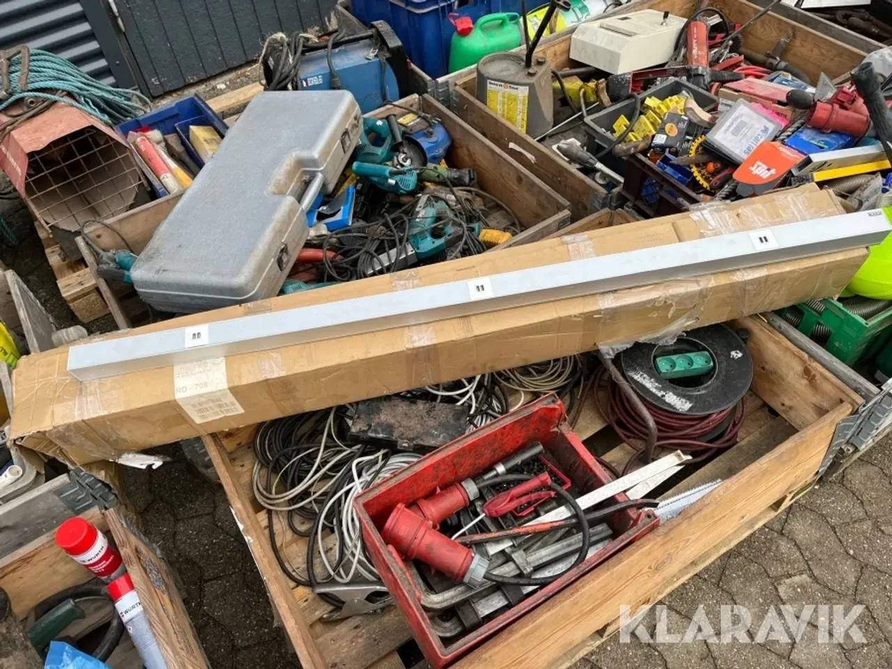 Billede 10 - Blandet værktøj og dele