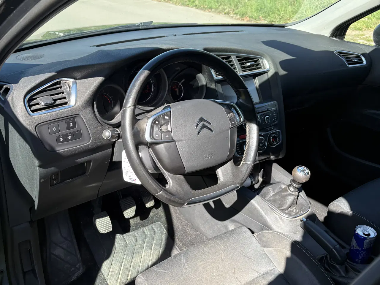 Billede 5 - Nysynet og nyserviceret 1-ejers Citroën C4 1,6!