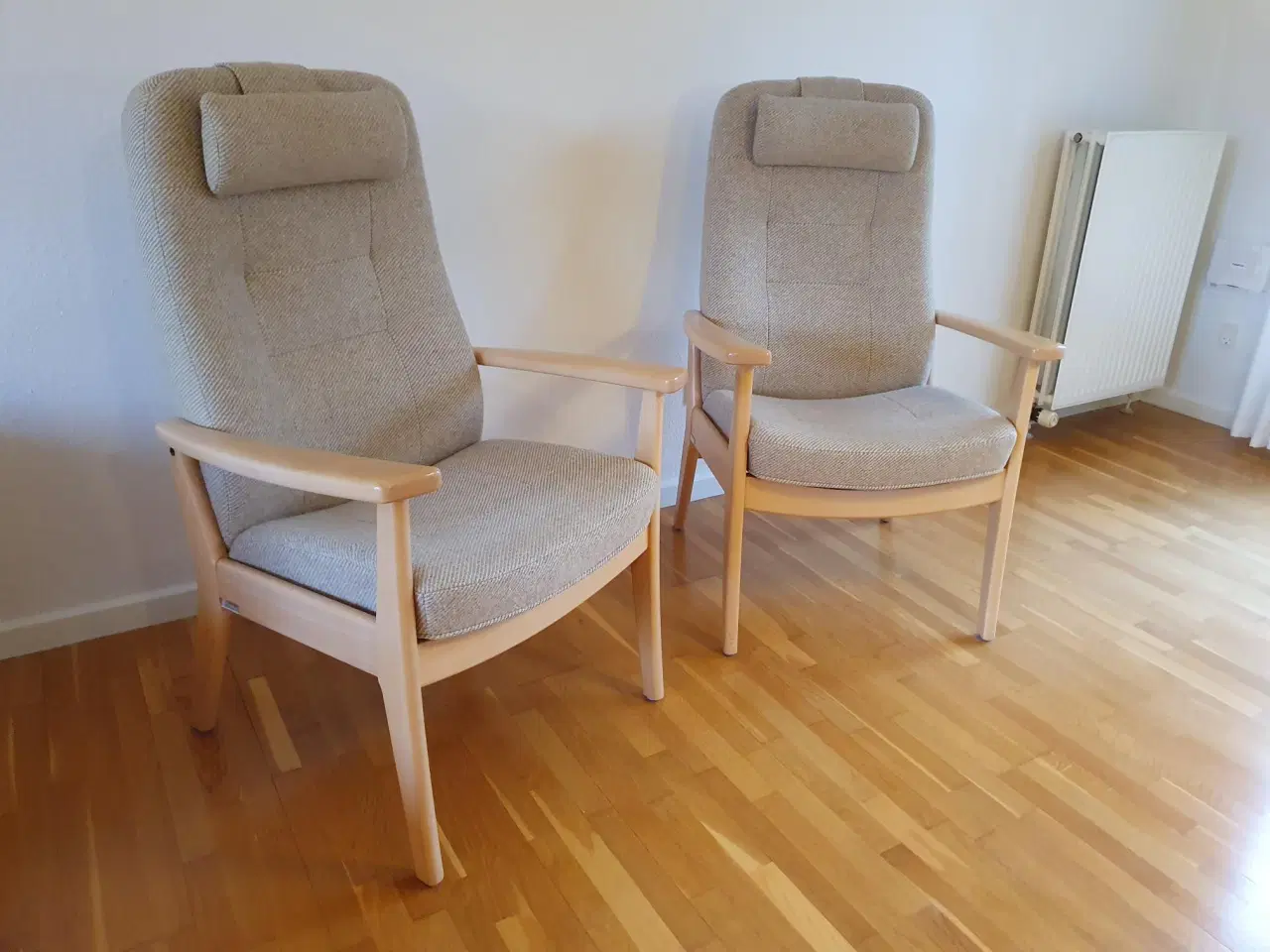 Billede 1 - Farstrup kvalitets lænestole med uld betræk