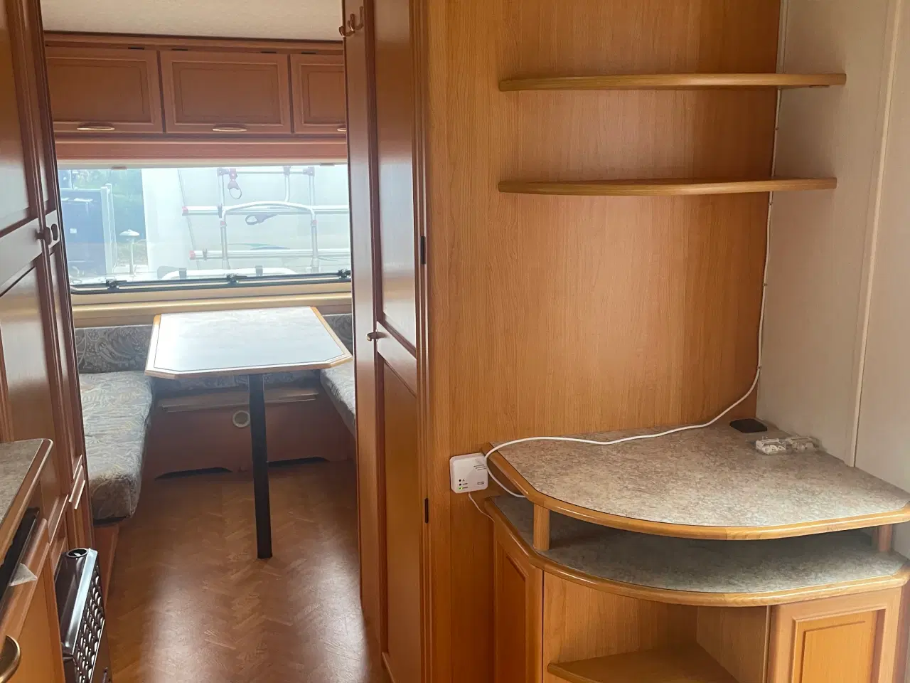 Billede 11 - LMC 520 Luxus Campingvogn årg. 1996
