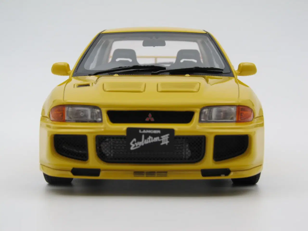 Billede 5 - 1995 Mitsubishi Lancer EVO III GSR  1:18 