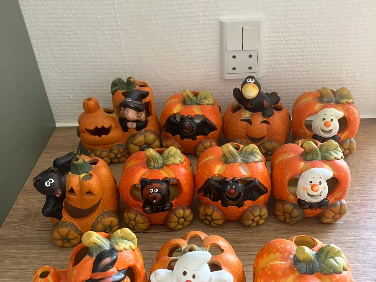 Billede 1 - Halloween pynt 