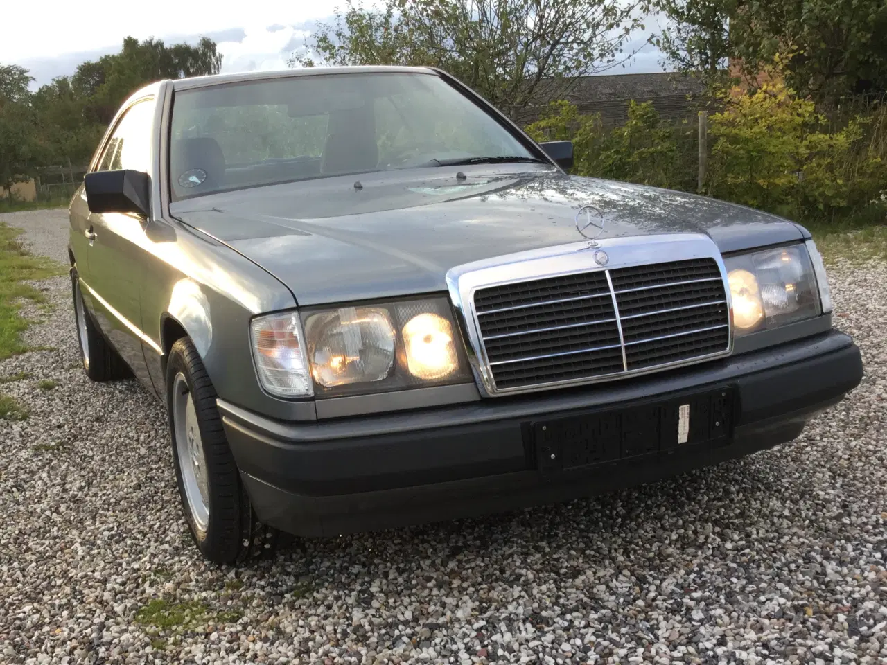 Billede 4 - Mercedes 230 coupe c124 w124