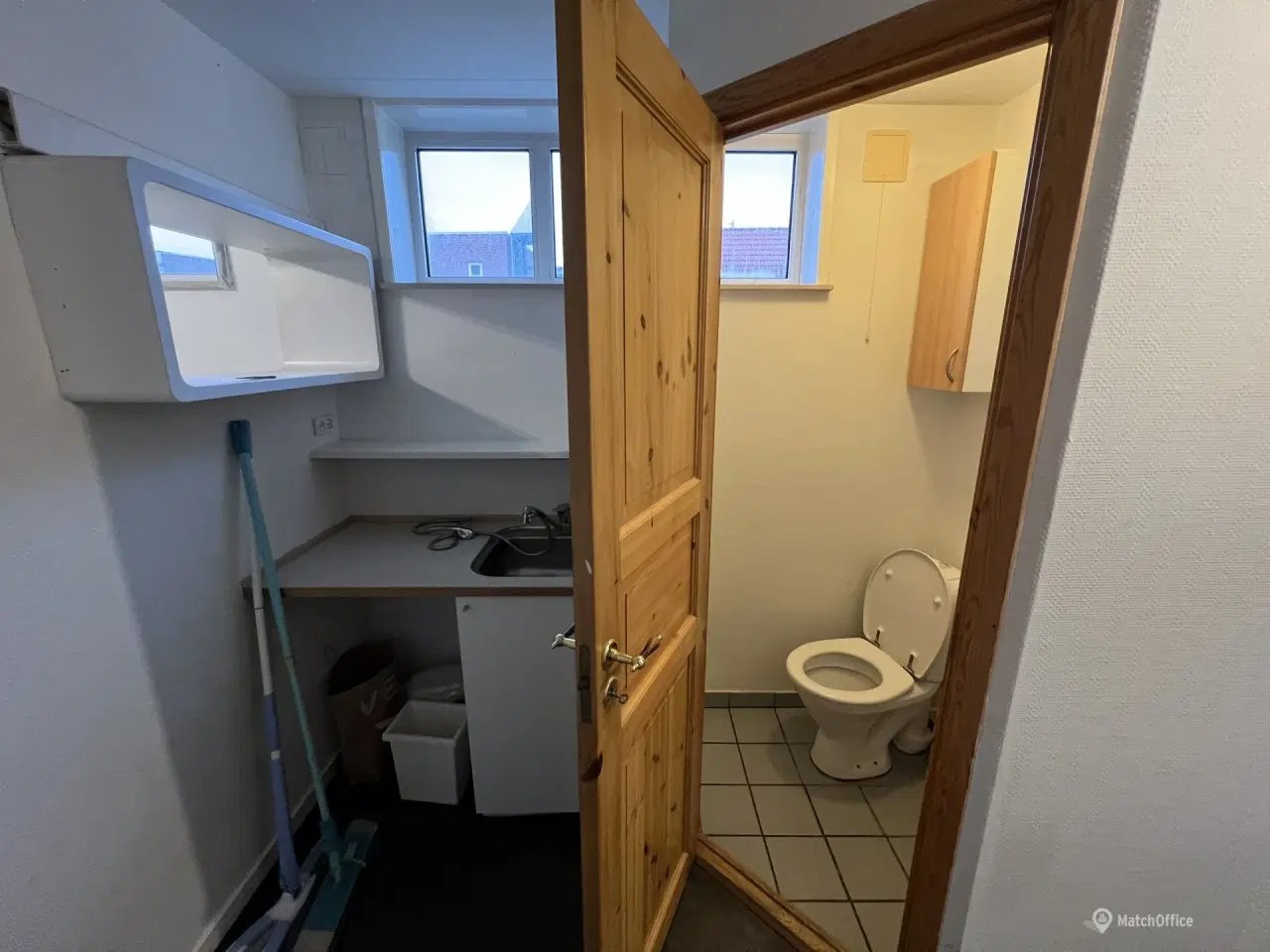 Billede 14 - Butikslokale i Skive centrum