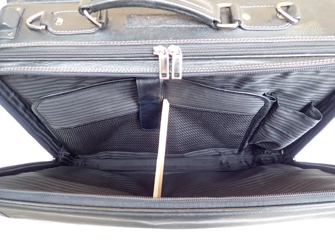 Billede 7 - Italiensk Vera Pelle rejsetaske med 2 hjul