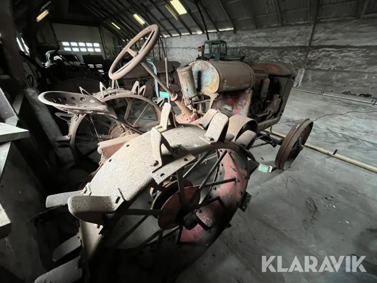 Billede 4 - Veterantraktor Farmall
