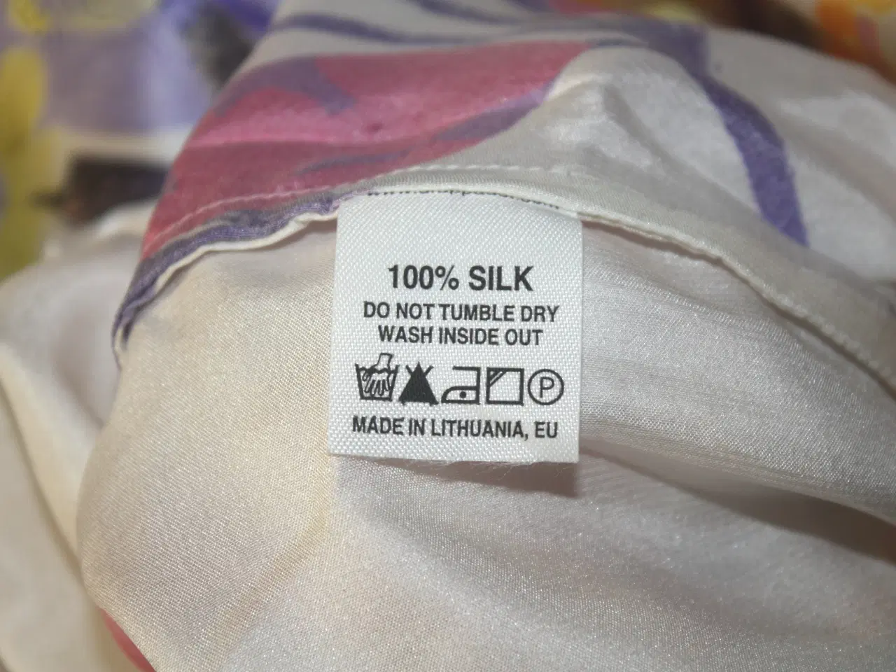 Billede 8 - Drappa Dot Deluxe silke bluse str. S