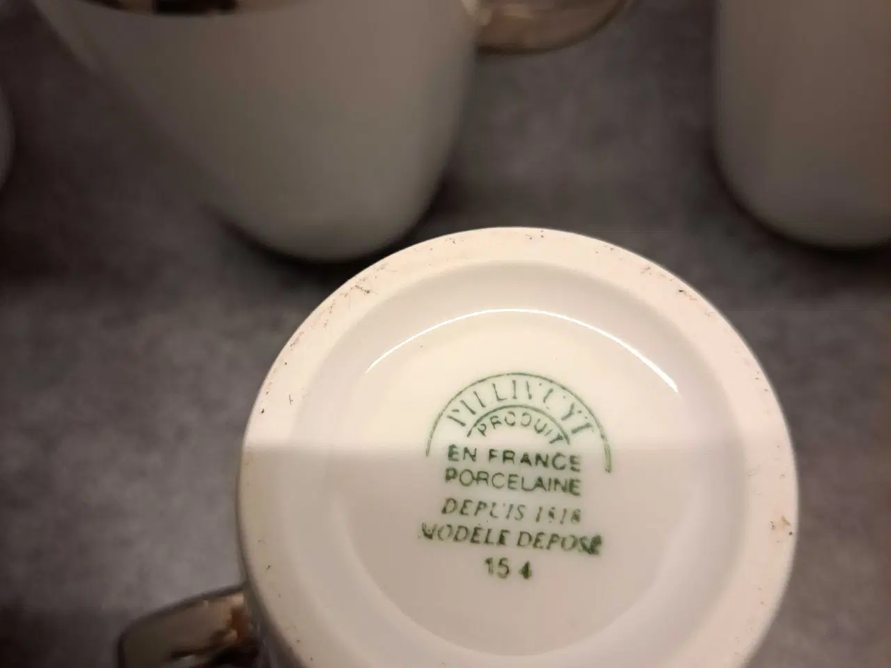 Billede 9 - Pillivuyt Bistro med sølvkant stel