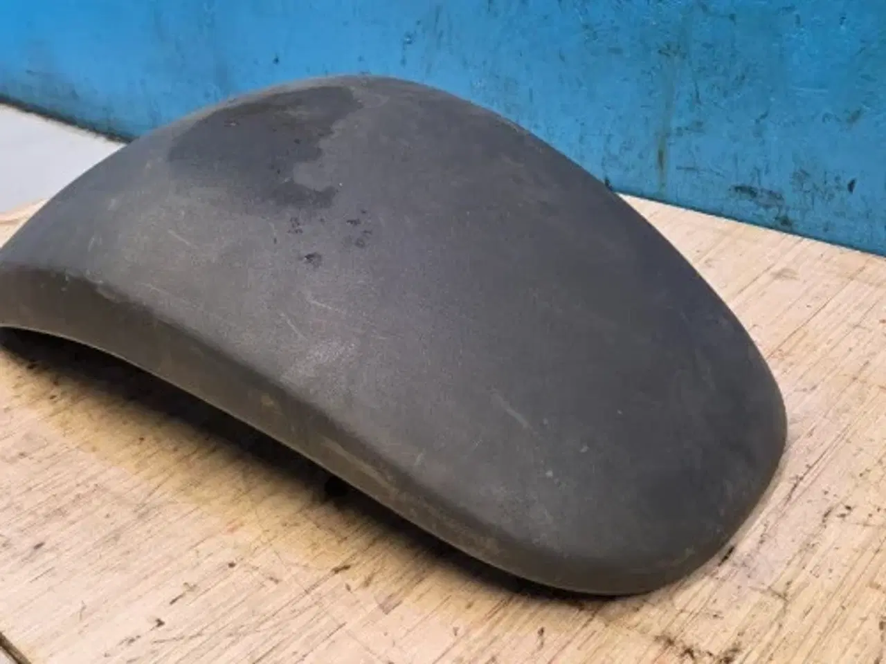 Billede 6 - New Holland LB115 Hjulskærm R. 85806175