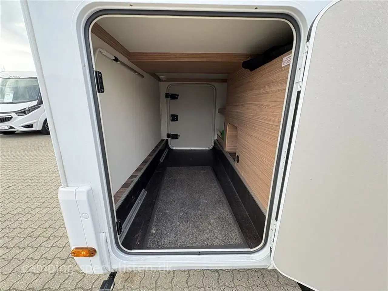 Billede 13 - 2023 - Weinsberg CaraCompact 600 MEG Pepper   Weinsberg CaraCompact 600 MEG Pepper 2023 - Se den nu hos Camping-Specialisten.dk