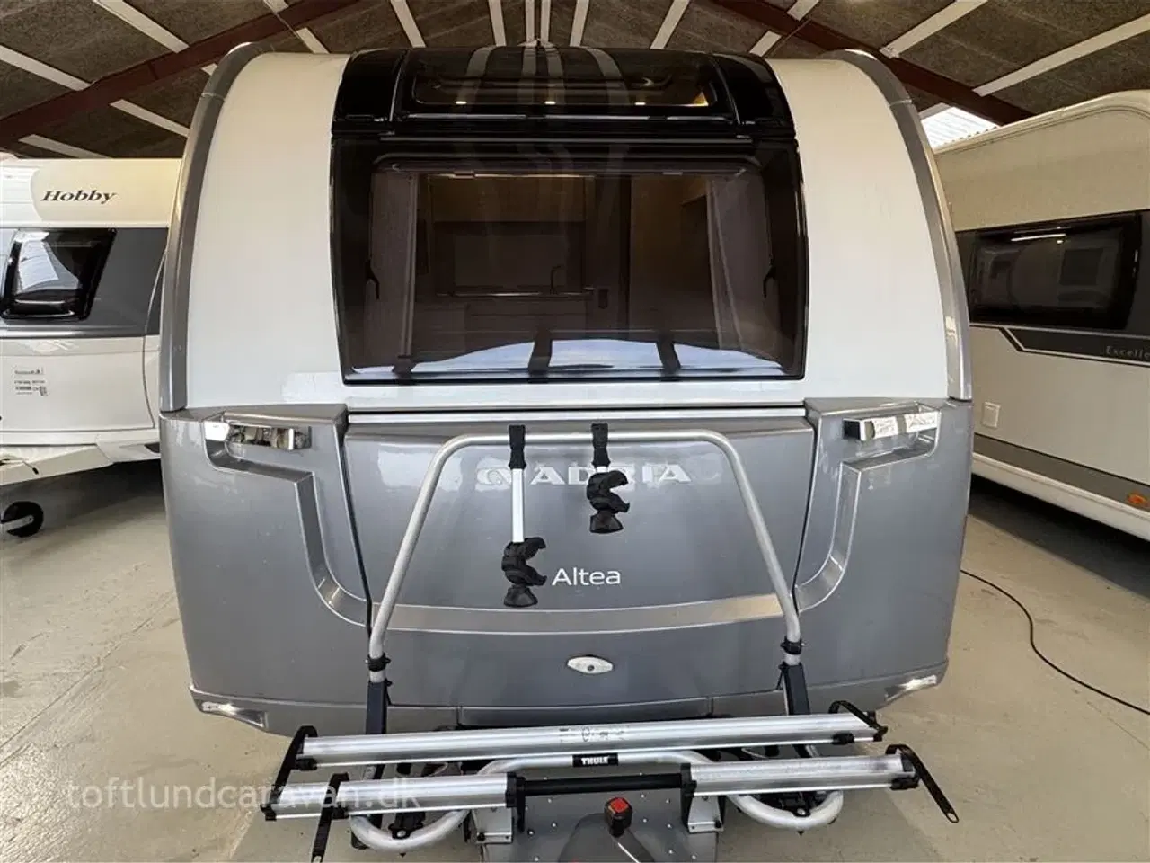 Billede 9 - 2020 - Adria Altea4Four 362 LH   Fremtræder som ny, m/MOVER+GULVVARME+STORT KØL/FROST mv. ET SUPER GODT TILBUD HER.