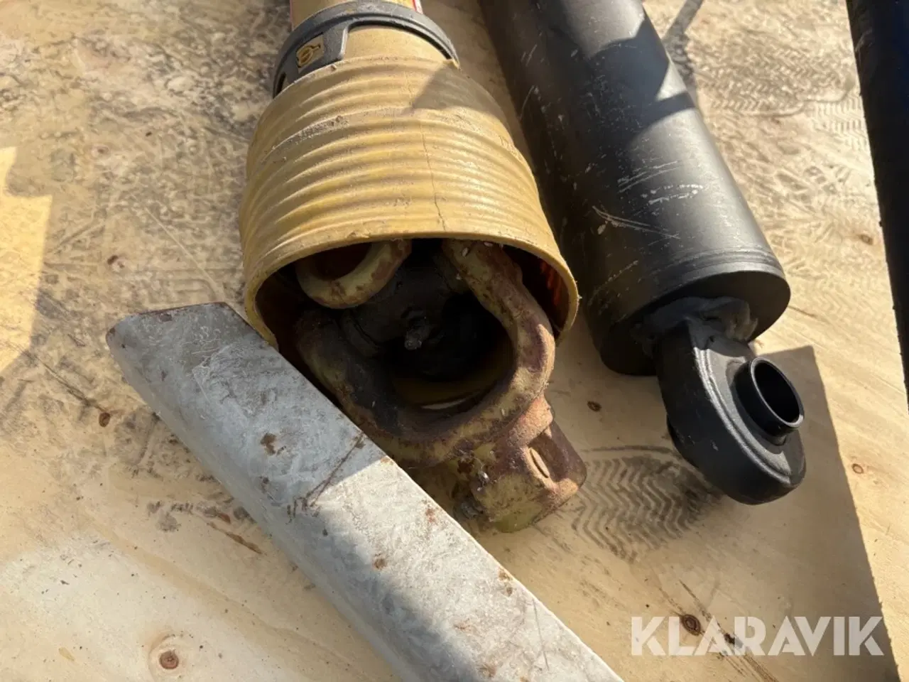 Billede 10 - Hydraulikstempel, PTO, hydraulisk støtteben og A-ramme