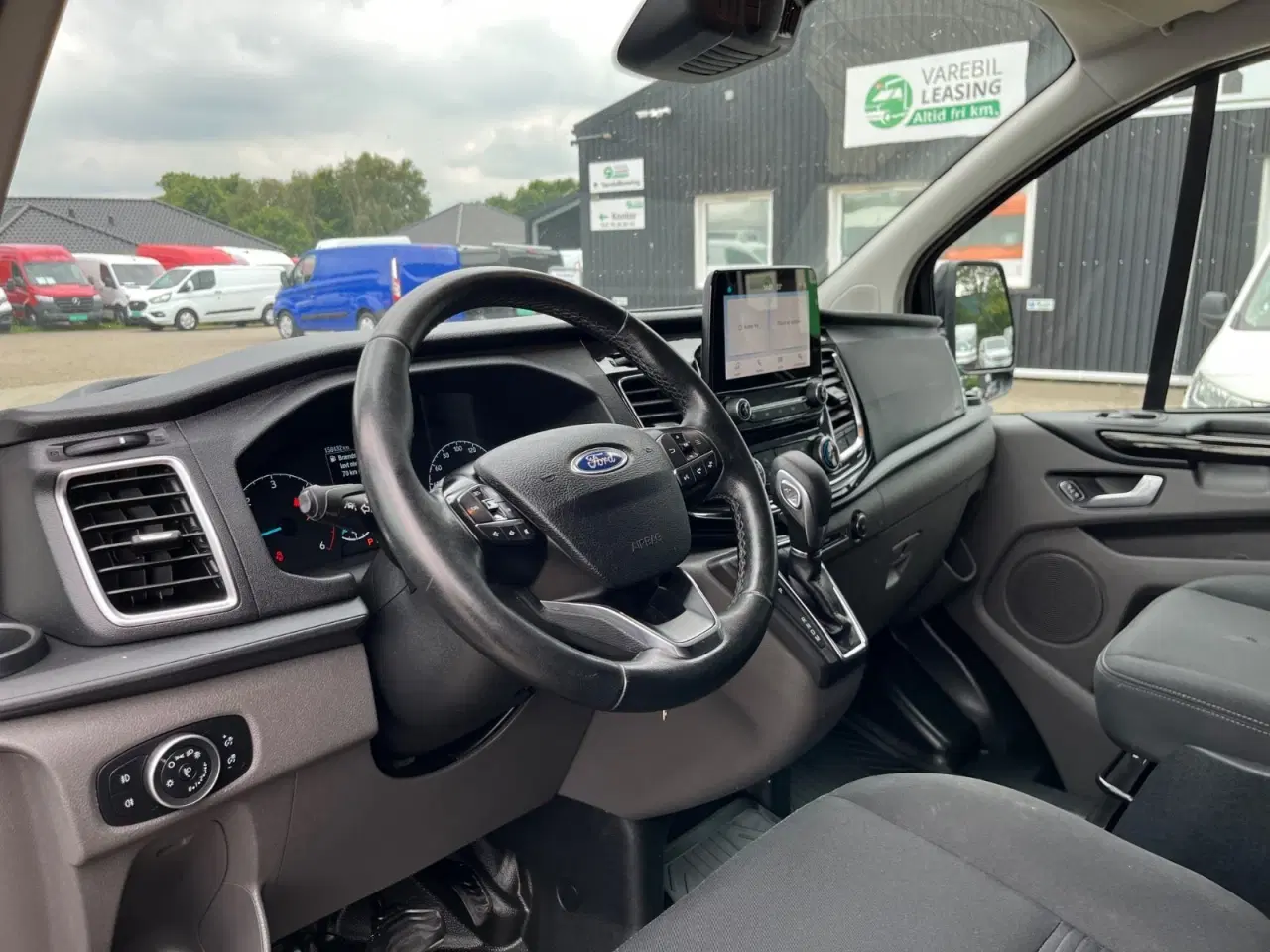 Billede 13 - Ford Transit Custom 320L 2,0 TDCi 170 Limited aut.