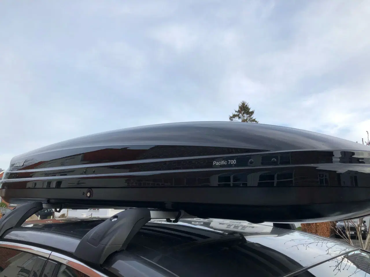 Billede 3 - Thule Pacific 700 tagboks UDLEJES