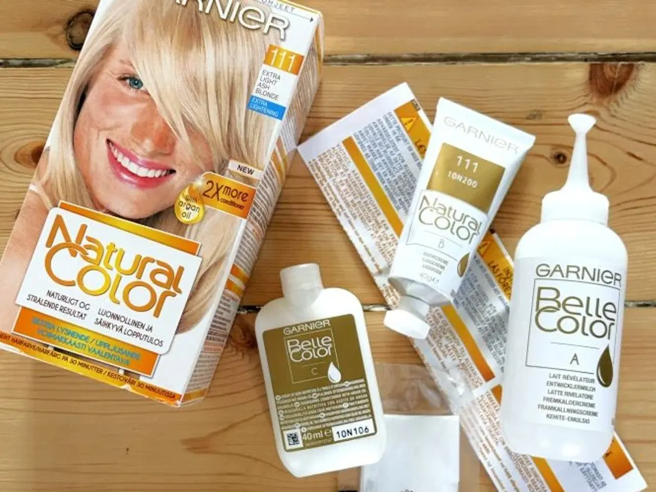 Billede 1 - Garnier Natural Color - Hårfarve, ekstra lysnende