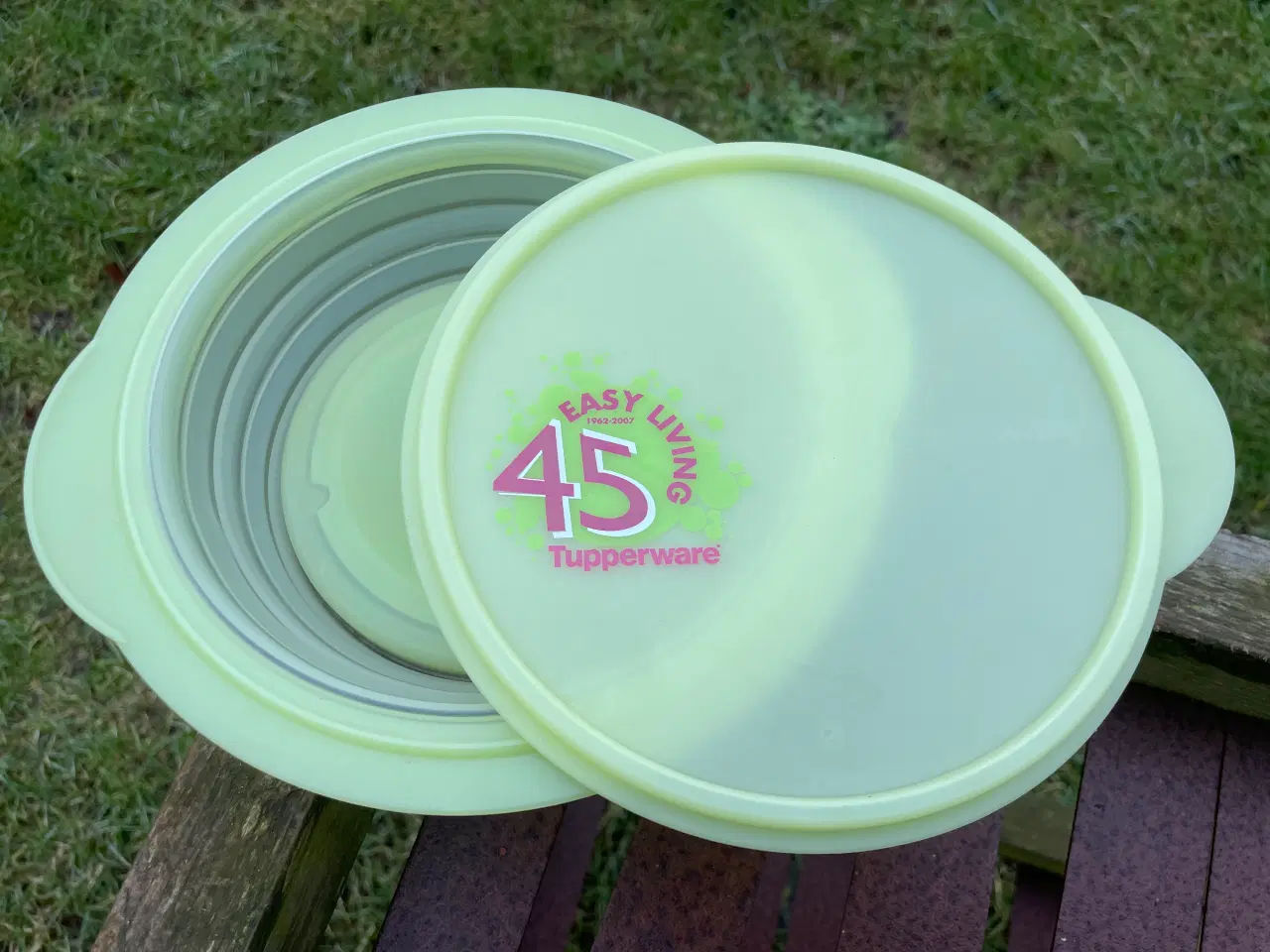 Billede 2 - Tupperware lågskål  sammenklappelig