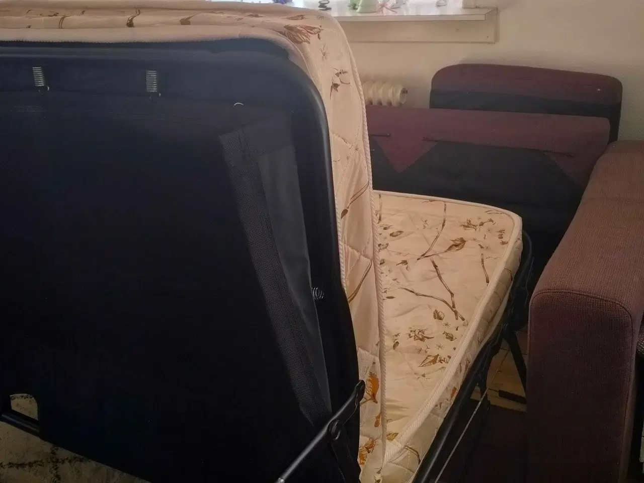 Billede 4 - Sovesofa med madras 