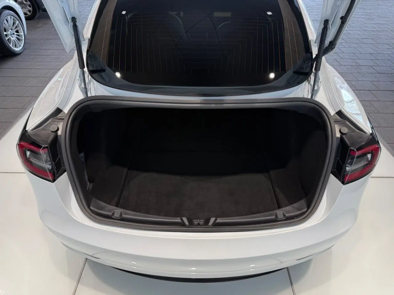 Billede 11 - Tesla Model 3  Performance AWD
