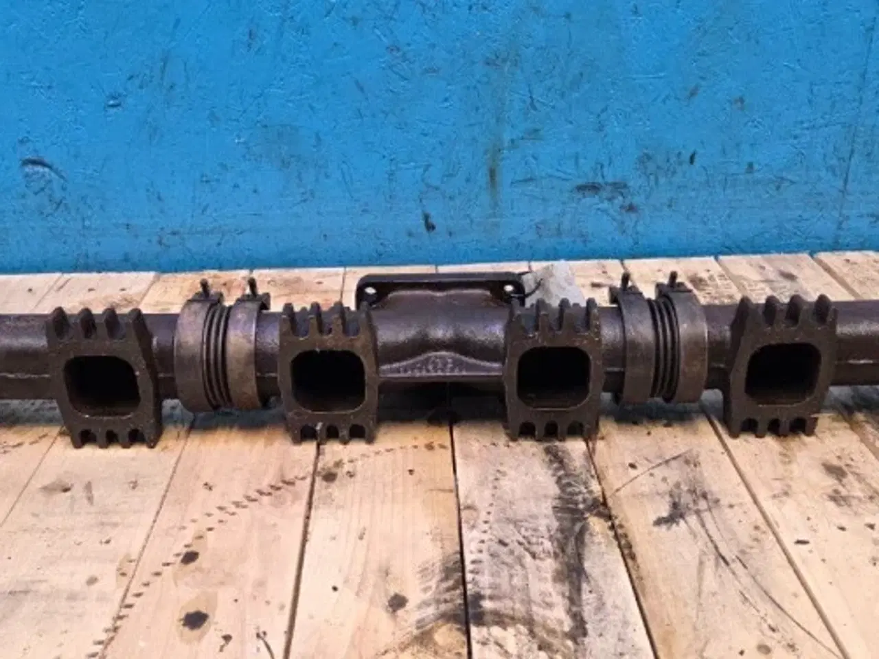 Billede 19 - Case 9120 Udstødningsmanifold 504046508