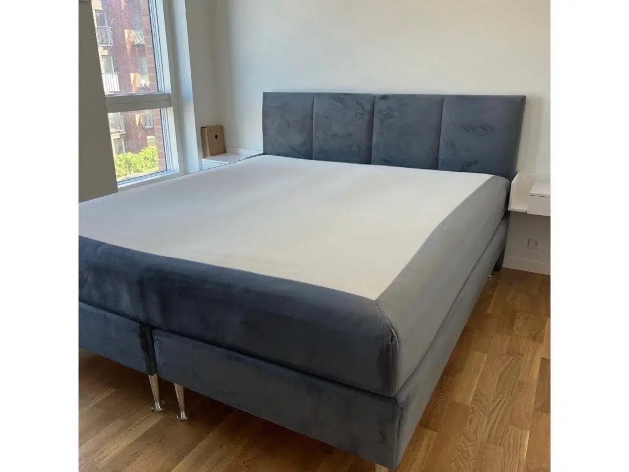 Billede 1 - Velour dobbeltseng 