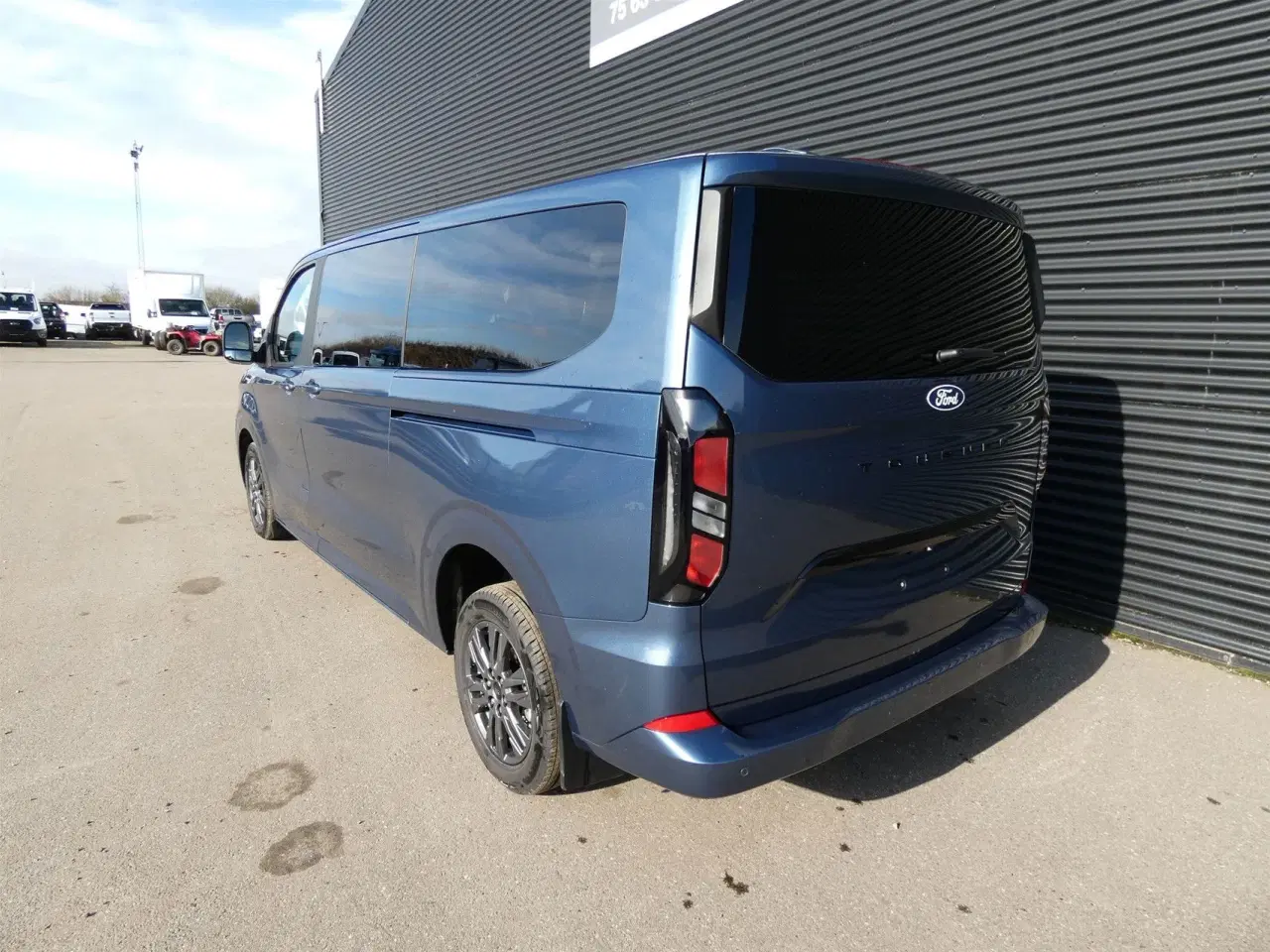 Billede 6 - Ford Tourneo Custom 320 L2H1 2,0 EcoBlue Titanium 170HK 8g Aut.