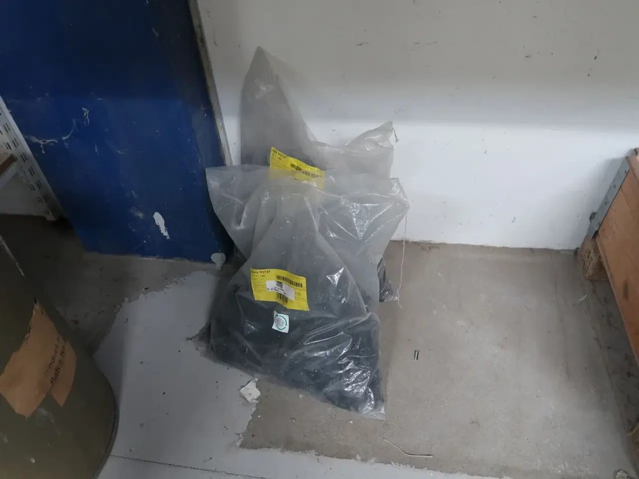 Billede 4 - Bobleplast, div. Varelager og reservedele