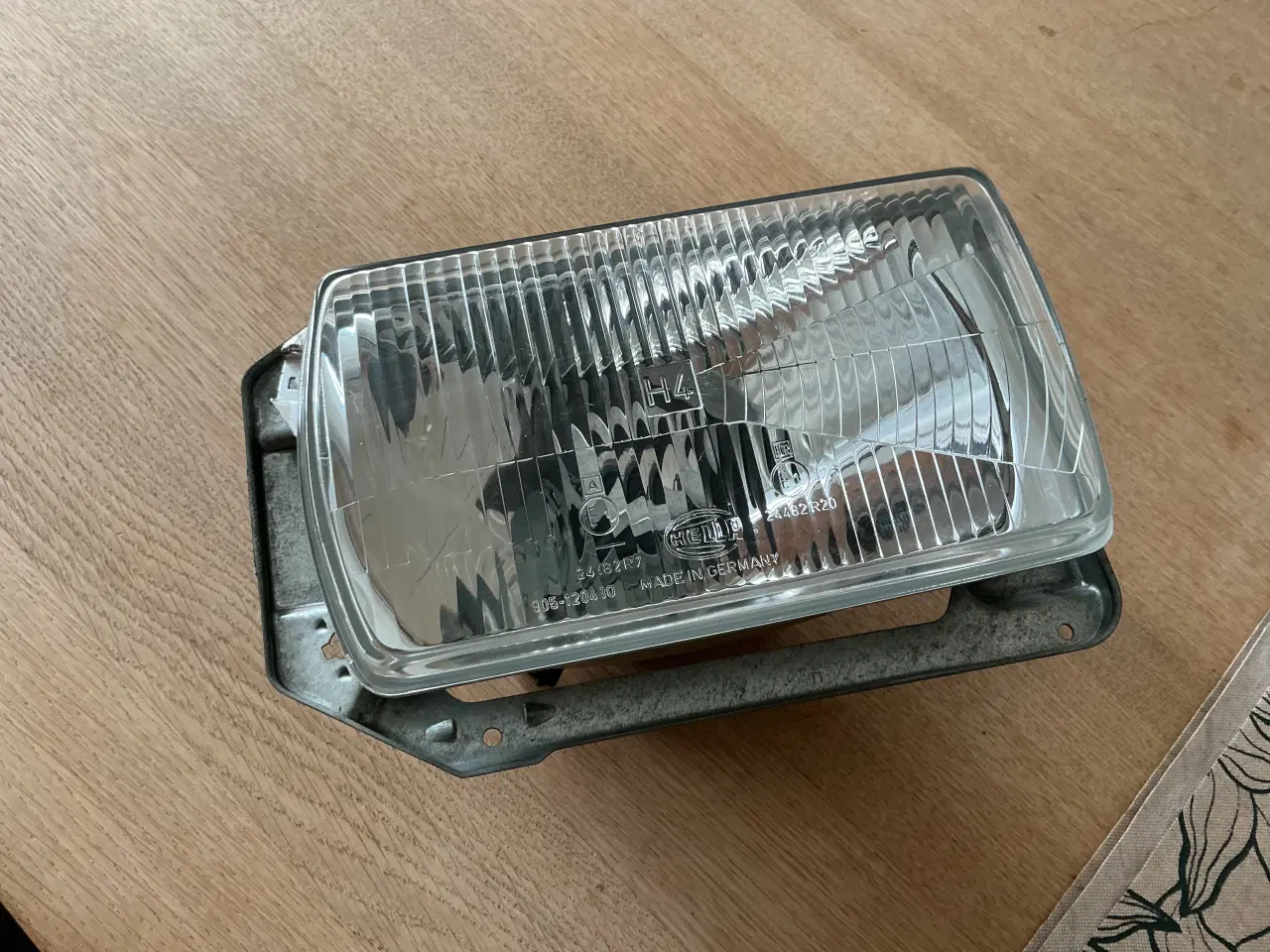 Billede 3 - Hella forlygte vw Passat fra 73 til 80 