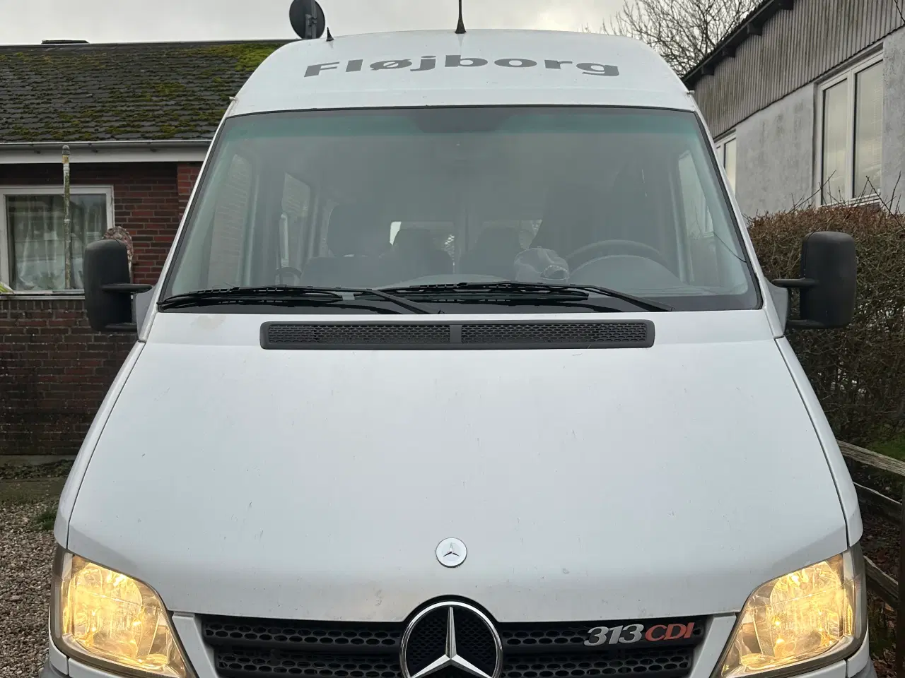 Billede 1 - Stor Bil til hurtig handel 