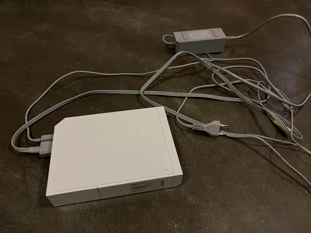 Billede 2 - Wii konsol og tilbehør