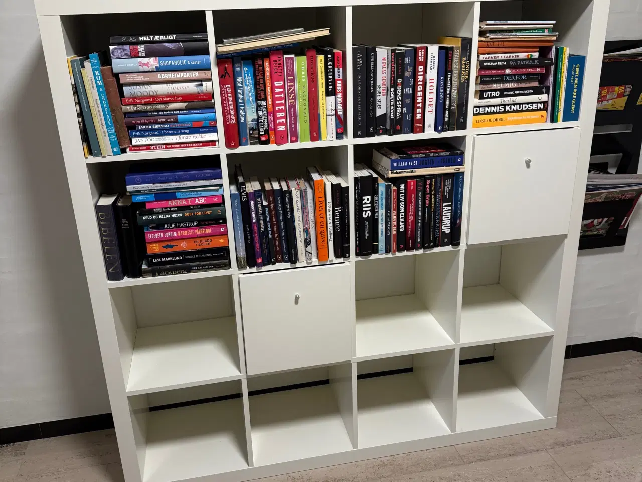 Billede 1 - Kallaxreol fra Ikea. 