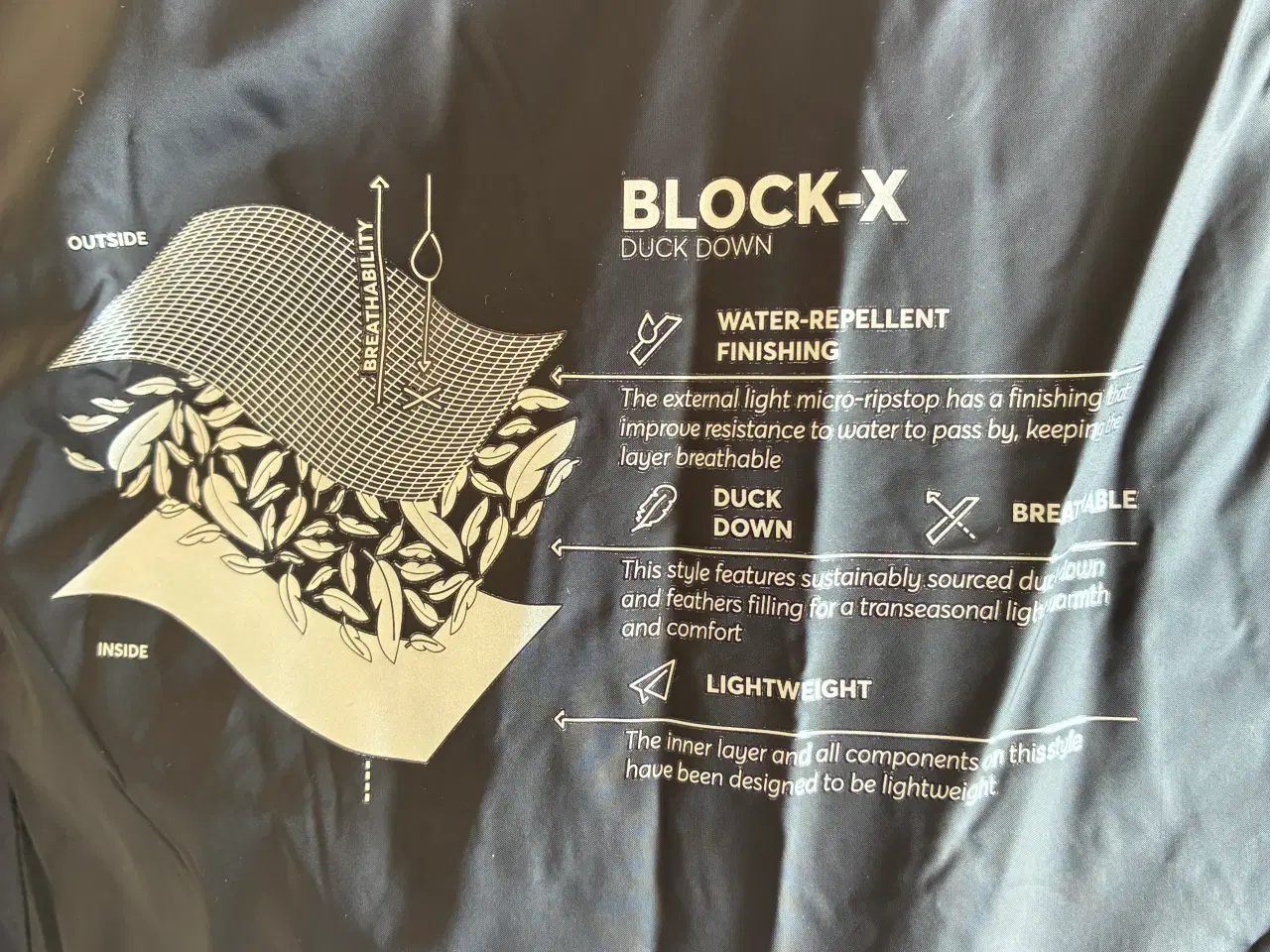 Billede 3 - Hugo Boss vinterjakke str. XXL mørkeblå