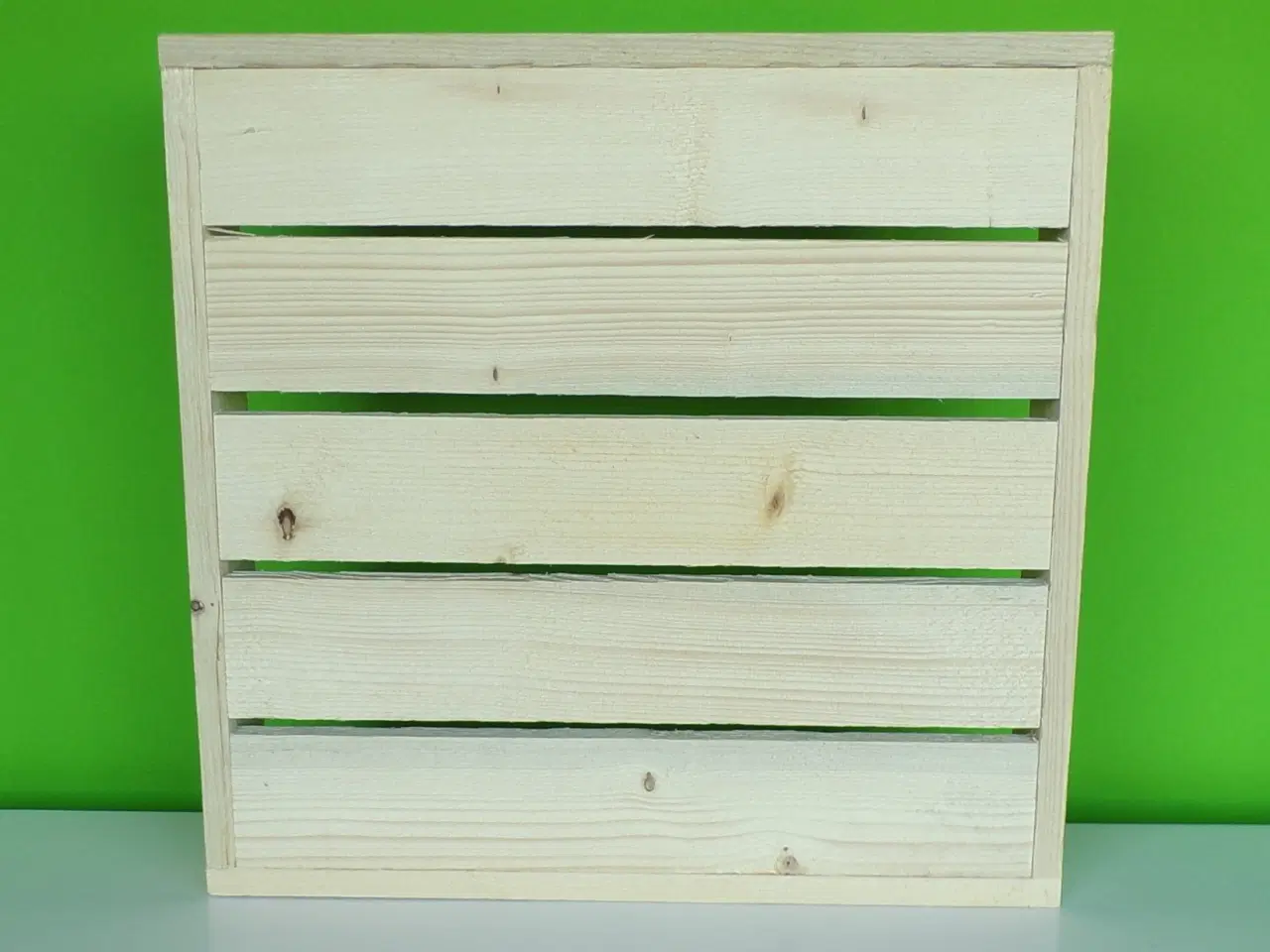 Billede 2 - Bakke i genbrugstræ fyr 43,2 x 44
