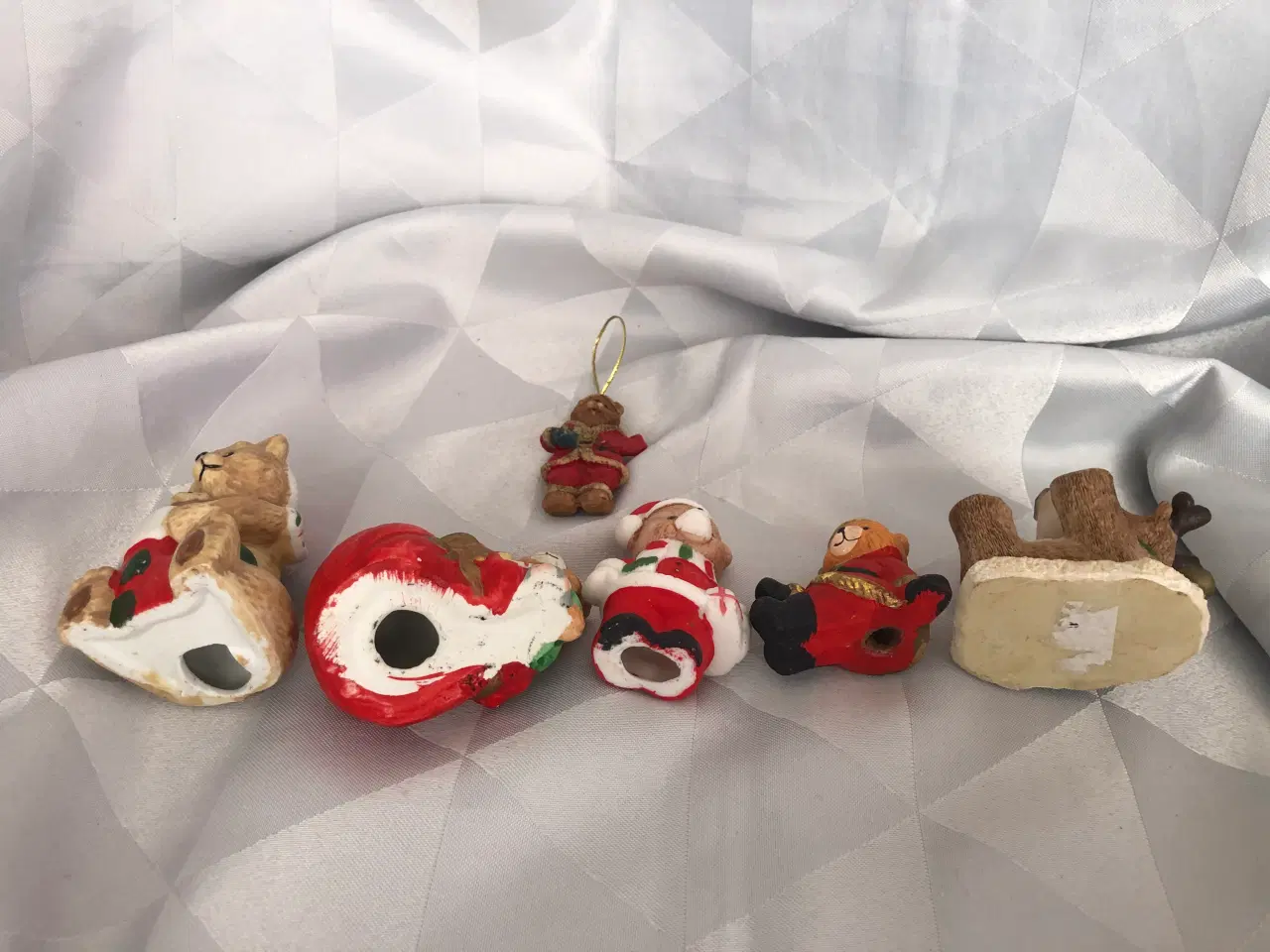 Billede 7 - 5 keramik/polyresin jule figurer