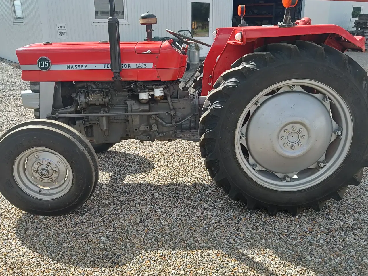 Billede 8 - Massey Ferguson 135    Traktor - 8 gear