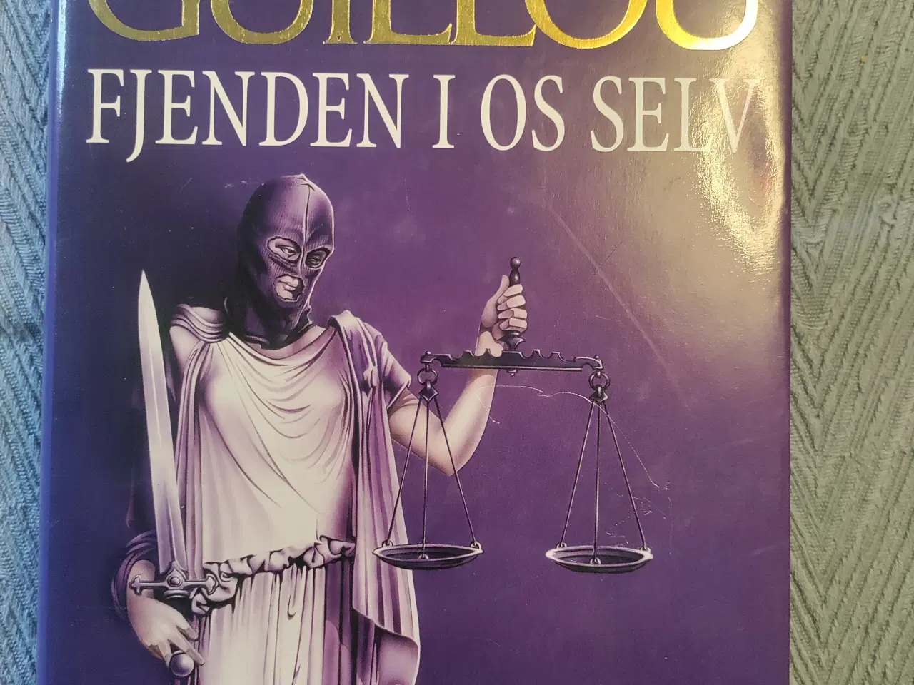 Billede 1 - Jan Guillou – ”Fjenden i os selv”