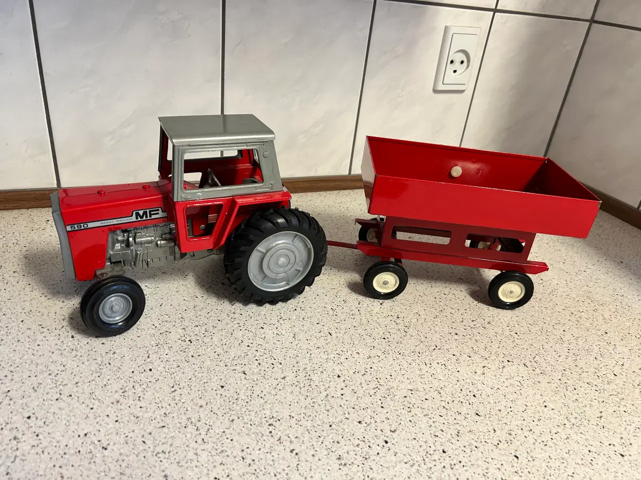 Billede 4 - Modeltraktor