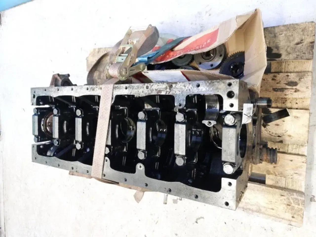 Billede 20 - Valtra S280 Motorblok 836873096