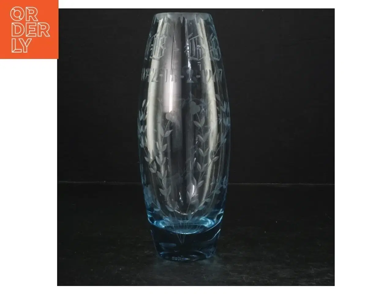 Billede 2 - Gravet glasvase (str. 22 cm)