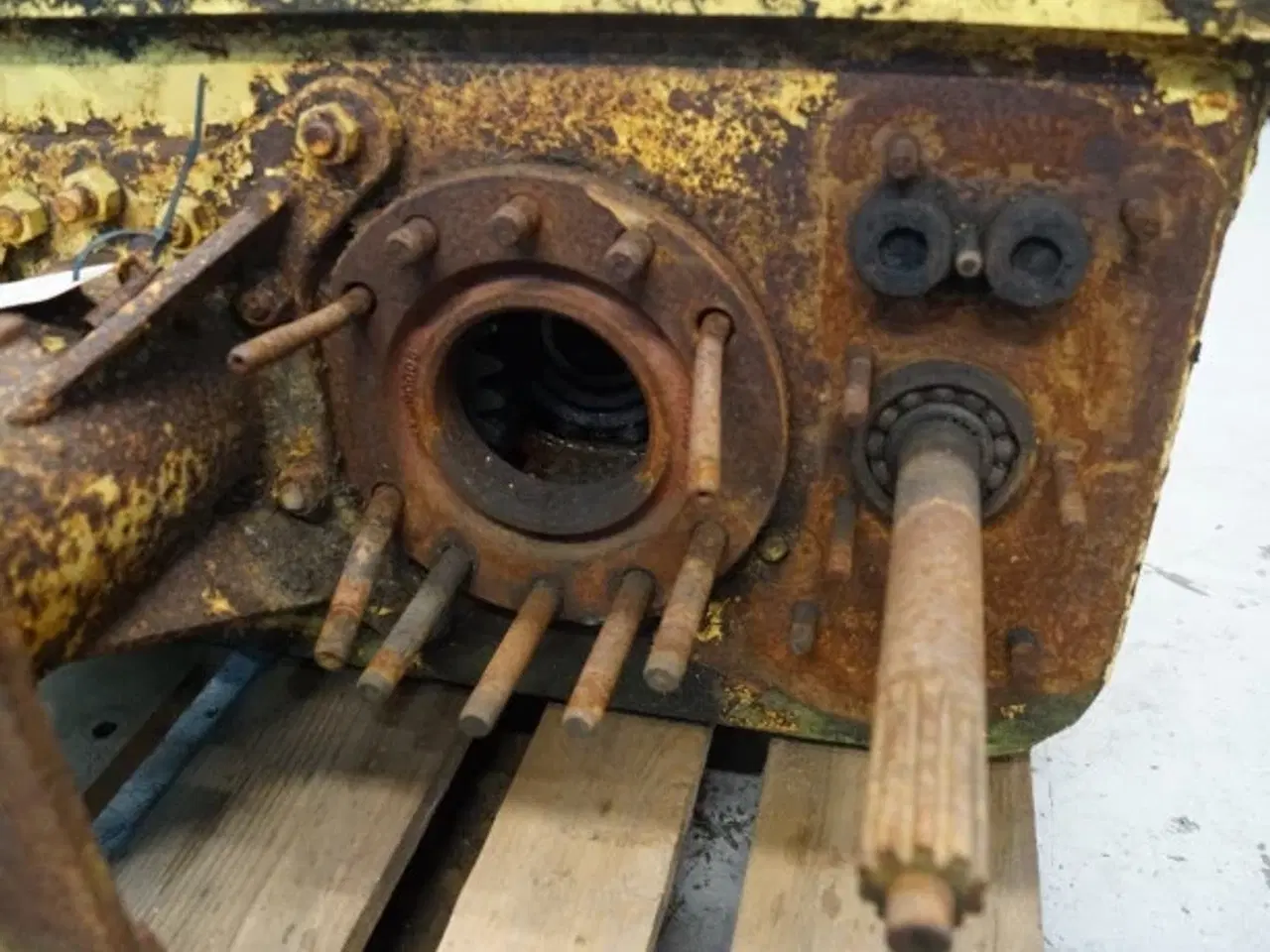 Billede 6 - New Holland 1540 Gearkasse