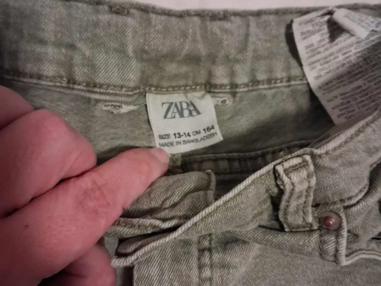 Billede 2 - 158/164, grågrønne Zara Bukser