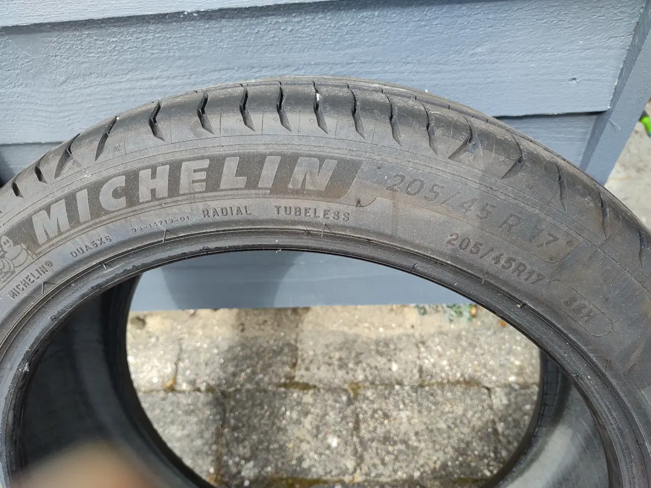 Billede 1 - Michelin sommerdæk sælges
